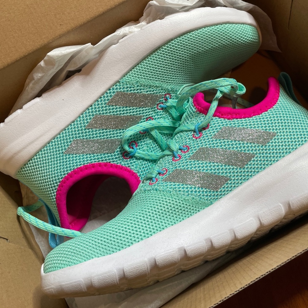 Adidas - Picture 4 of 7